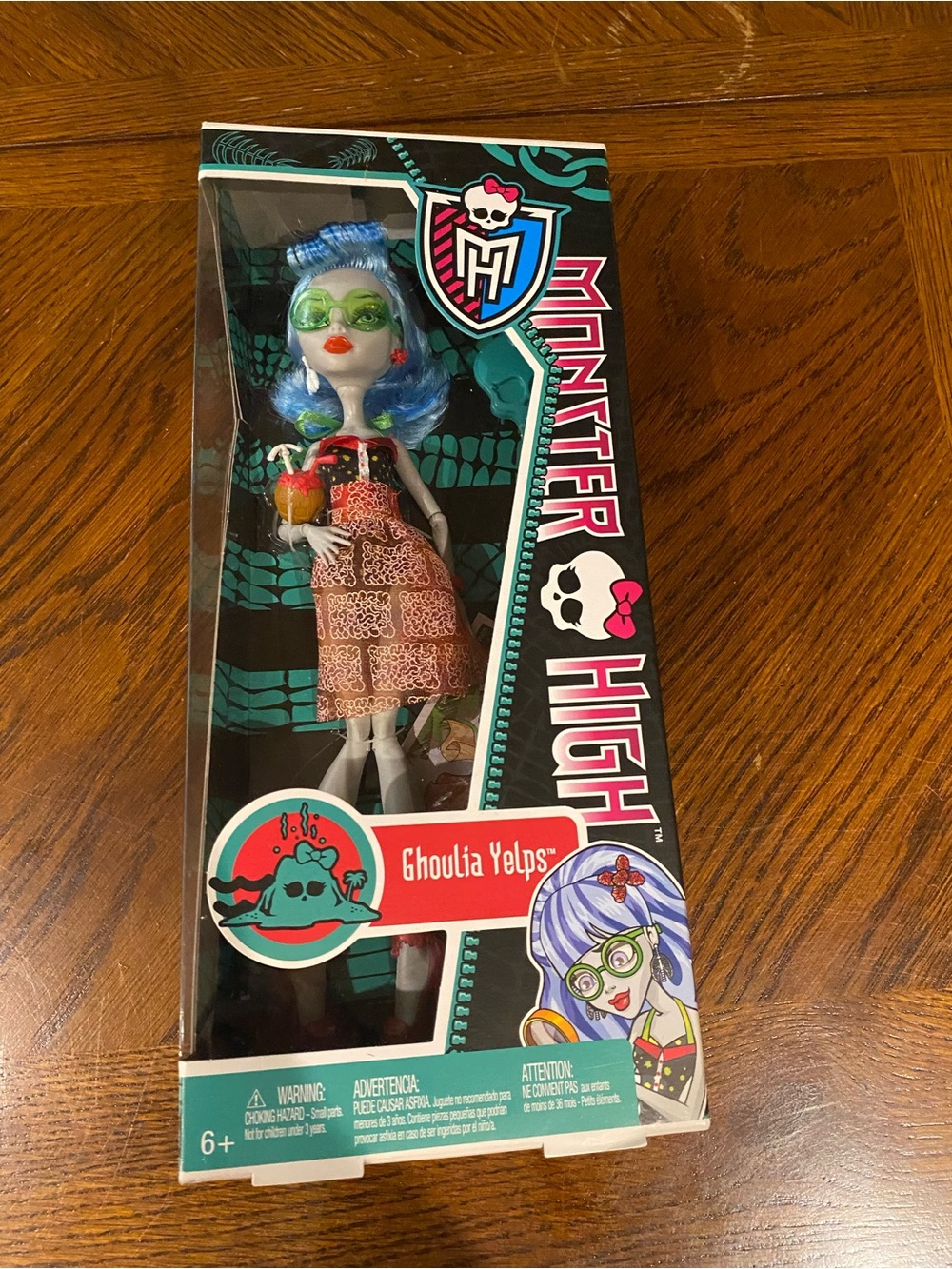 New Monster High Skull Shores Ghoulia Yelps Doll 2011 Mattel